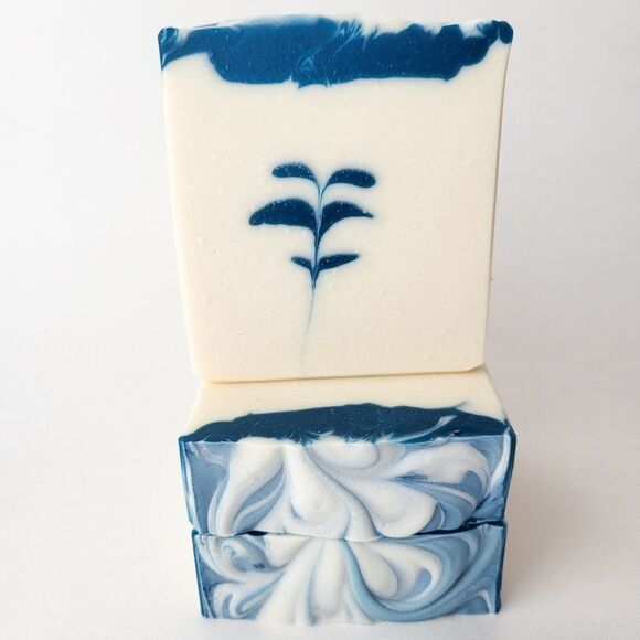 White Tea & Pear - Handmade Soap - Picture 2 of 2